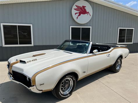 1969 Oldsmobile Cutlass 442 | Coyote Classics