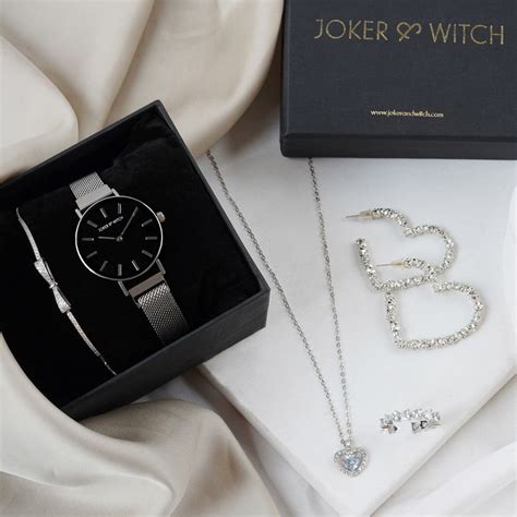 Buy Joker & Witch Avril Heart Love Stack (M) Online