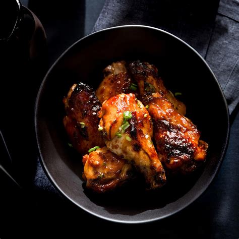 Ginger Cilantro Soy Sauce-Marinated Chicken Wings