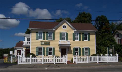 Wrentham Co-Operative Bank. My dad lived here in the 1930's. | House ...
