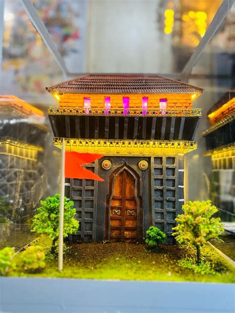 Chhatrapati Shivaji Maharaj Forts Statue - Nagarkhana Raigad Fort ...