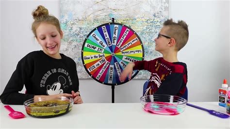 Sis vs Bro Poop Challenge 的图像结果