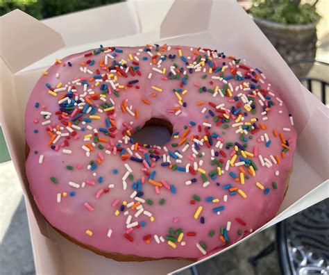 Pink Donut With Sprinkles Simpsons