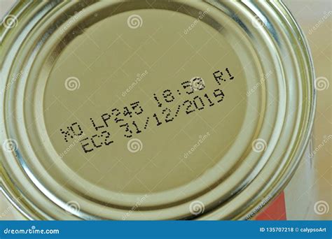 Close-up of 2019 Expiration Date on Canned Food Stock Photo - Image of macro, freshness: 135707218
