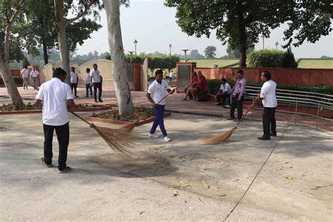 Plog Run - स्वछता और स्वास्थ्य हेतु जागरूकता | CSIR - Central Road ...