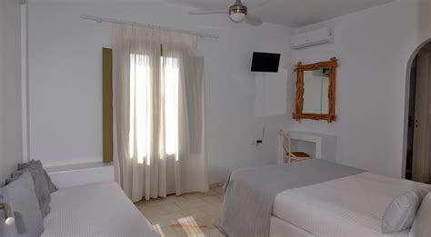 Antiparos Apartments, Hotel Studios, Rooms for Rent in Antiparos Town