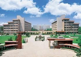 唐山学院是几本怎么样现在更名唐山大学了吗？宿舍环境如何？