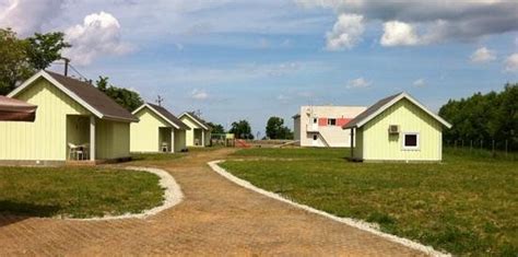 VALASTE GUEST HOUSE AND CAMPING - Campground Reviews, Photos, Rate ...