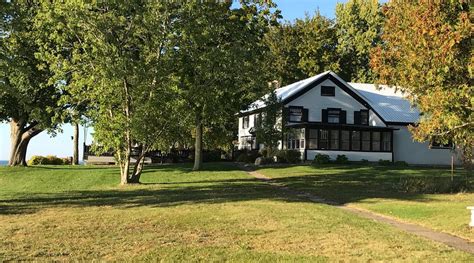 RAINBOW SHORES (Pulaski) - Hotel Reviews, Photos, Rate Comparison ...