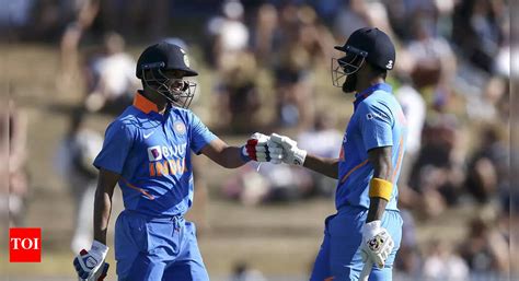 India sweat over fitness of injured players as World Cup selection ...