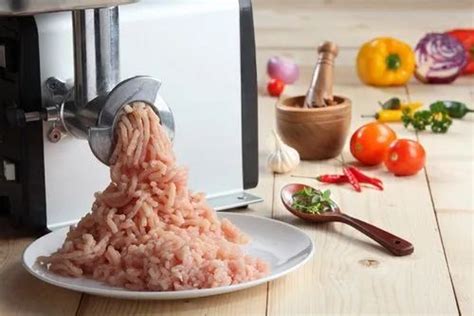 Fresh Chicken Mince Manufacturer, Supplier from Pune