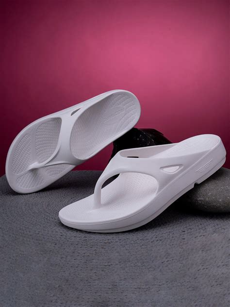 Red Tape Men White Sunnies Thong Flip-Flops - Price History