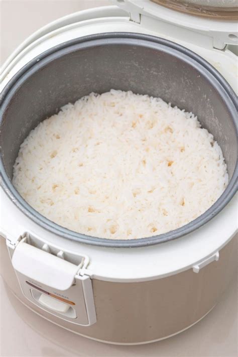 How To Cook Rice In A Rice Cooker Ratio at Douglas Reddin blog