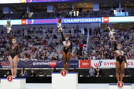 Simone Biles gana su séptimo título nacional de gimnasia a dos semanas ...