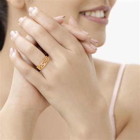 18KT Yellow Gold Celtic Ring