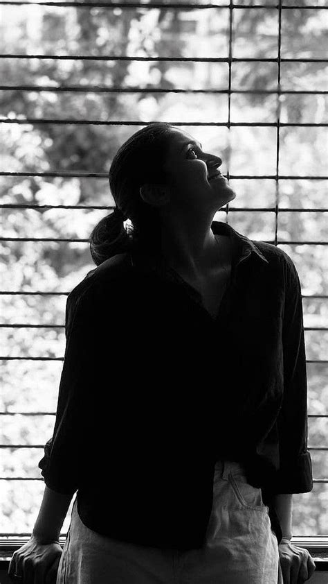 Rinku Rajguru | रिंकू राजगुरूचा निवांत अंदाज – सोज्वळतेतून खुलले सौंदर्य