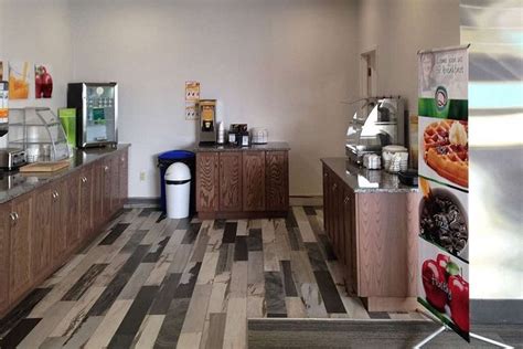 QUALITY INN (New Liskeard) - Hotel Reviews, Photos, Rate Comparison ...