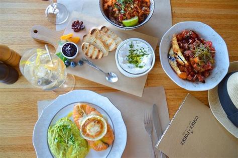 ΕΣΤΙΑΤΟΡΙΟ ΜΠΑΡ WINE PUB | ΦΡΕΑΤΤΥΔΑ ΠΕΙΡΑΙΑΣ ΑΤΤΙΚΗ | CORKS & FORKS ...