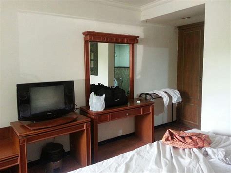 HOTEL TANJUNG EMAS (Surabaya, Java) - Hotel Reviews & Photos - Tripadvisor