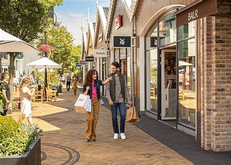 DESIGNER OUTLET ROOSENDAAL (2025) All You Need to Know BEFORE You Go ...