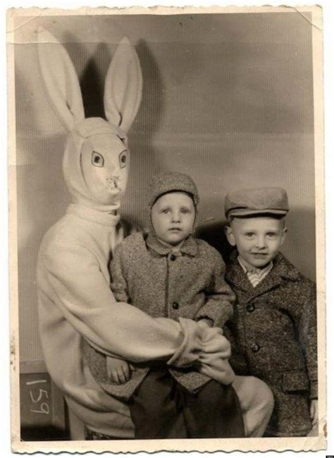 [100+] Creepy Easter Bunny Pictures | Wallpapers.com