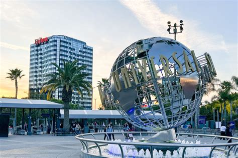 The closest hotel to Universal Studios Hollywood: The Hilton Los ...