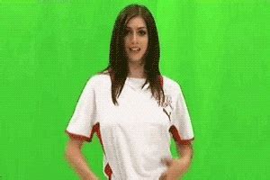 hairy pussy closeup and titty drop