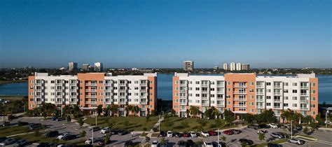 Resia Mangonia Lake in West Palm Beach, FL