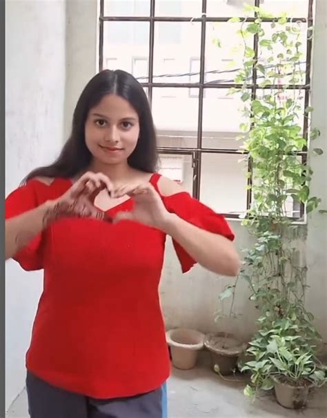 21 साल की फॉरेंसिक साइंस स्टूडेंट, LPG सिलेंडर वाला पूर्व प्रेमी ...