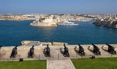 Image result for UI in AR VR Using Figma