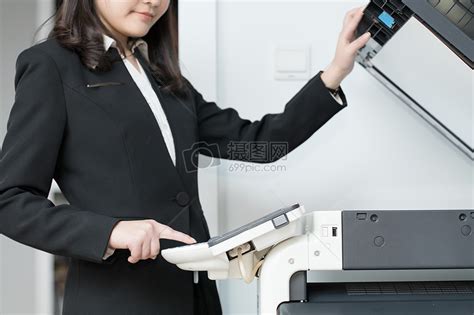 打印机扫描文件到电脑怎么操作_360新知
