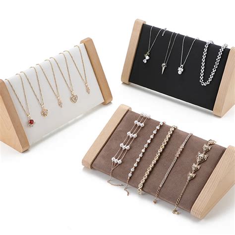 Necklace Display 的图像结果