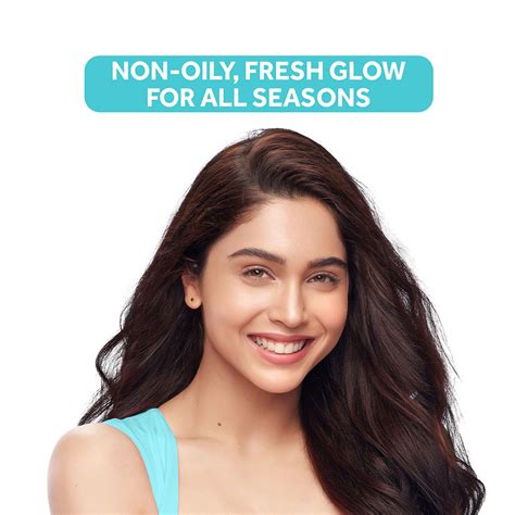 Buy Pond's Light Moisturiser 100 ml | 19 Minutes Delivery | Apollo Pharmacy