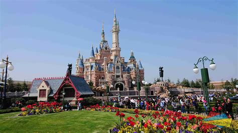 Shanghai Disneyland Park – Shanghai – probably the best and well ...