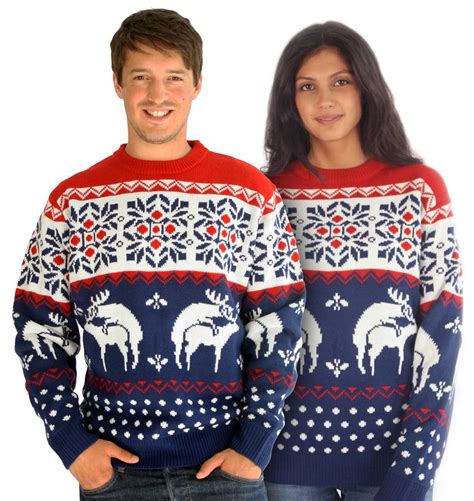 Create a Festive Mens Christmas Sweater with This Knitting Pattern