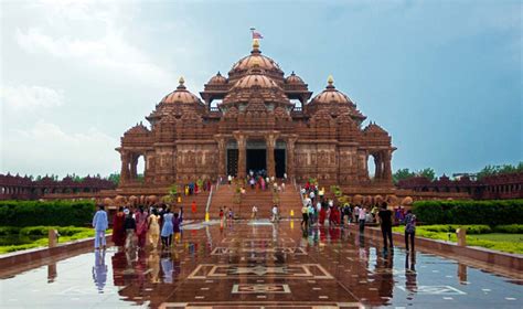 PM Modi, Malcolm Turnbull visit Akshardham temple, Why this temple is ...