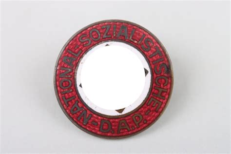 ratisbon's | Early Party Badge "Raymond und Nichols" | DISCOVER GENUINE ...