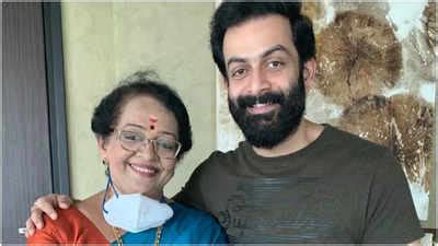Prithviraj Sukumaran calls his mom Mallika Sukumaran 'the strongest ...