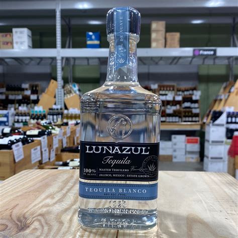 Lunazul Tequila Blanco Tequila 100% de Agave - Mexico – Bin Ends ...
