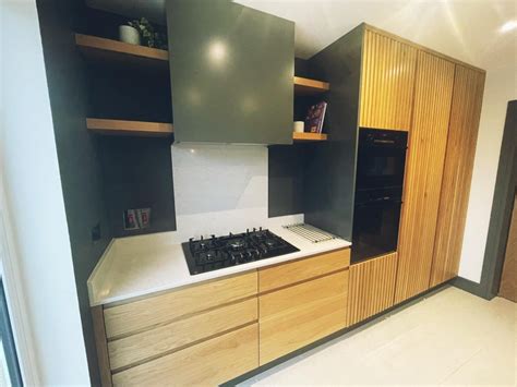 Modern Black & Oak – Kieran Courtney Kitchens