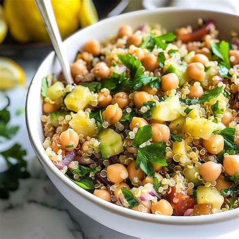 Amazing Lemony Quinoa Chickpea Salad for Delicious Health