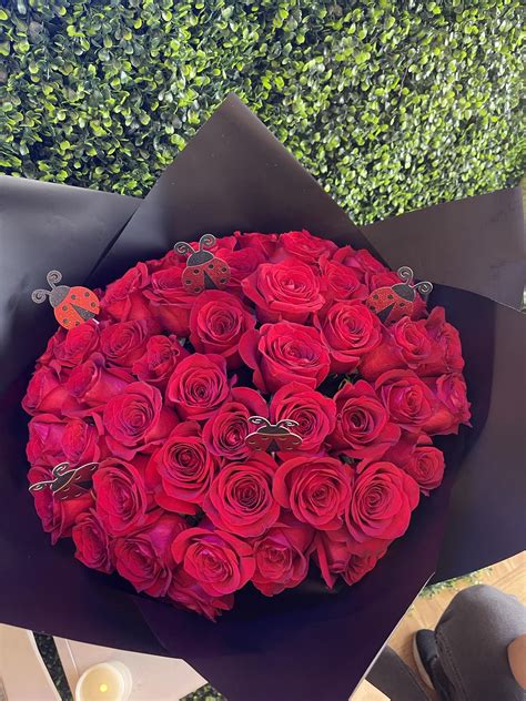 Rose Flowers Photos Gallery Send Red Rose Flower Bouquet Online | Buy