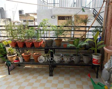 Royal Entrada Royal Entrada bhujbal wasti bhumkar chowk, Pune 411057 ...