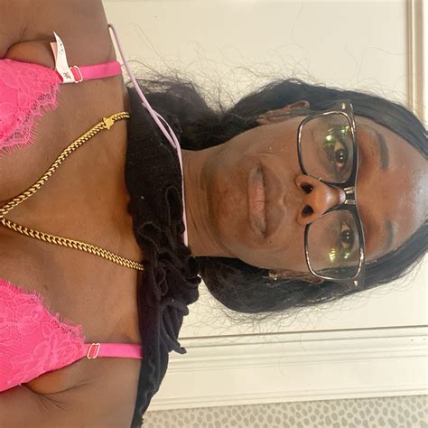 Sweetpea Squirts Onlyfans