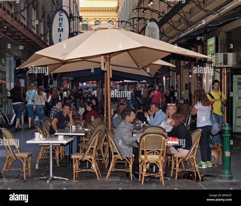 Australian cafe culture hi-res stock photography and images - Alamy