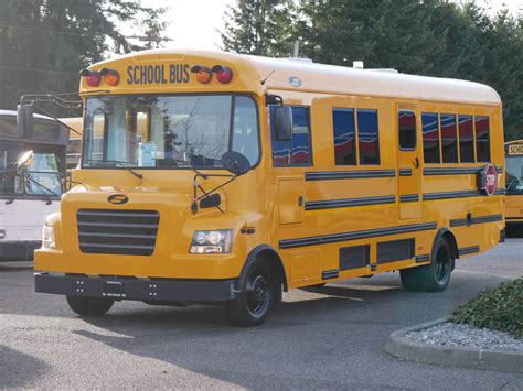 2016 Ford Starcraft Quest XL 35 Passenger Type-B School Bus - B00382 ...