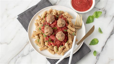 Rustic Italian Turkey Meatball Marinara With Whole Wheat Pasta ...