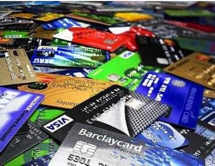你适合办理几张信用卡？信用卡越多越好吗？-金投信用卡-金投网