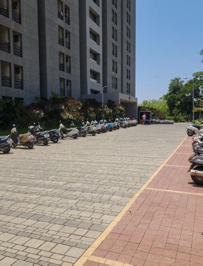 Contact Us | VYARA Locations Across India