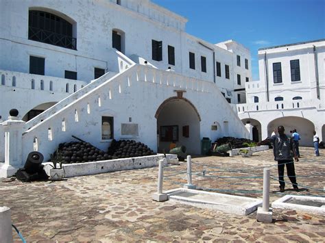 Cape Coast Castle - Easy Track Ghana